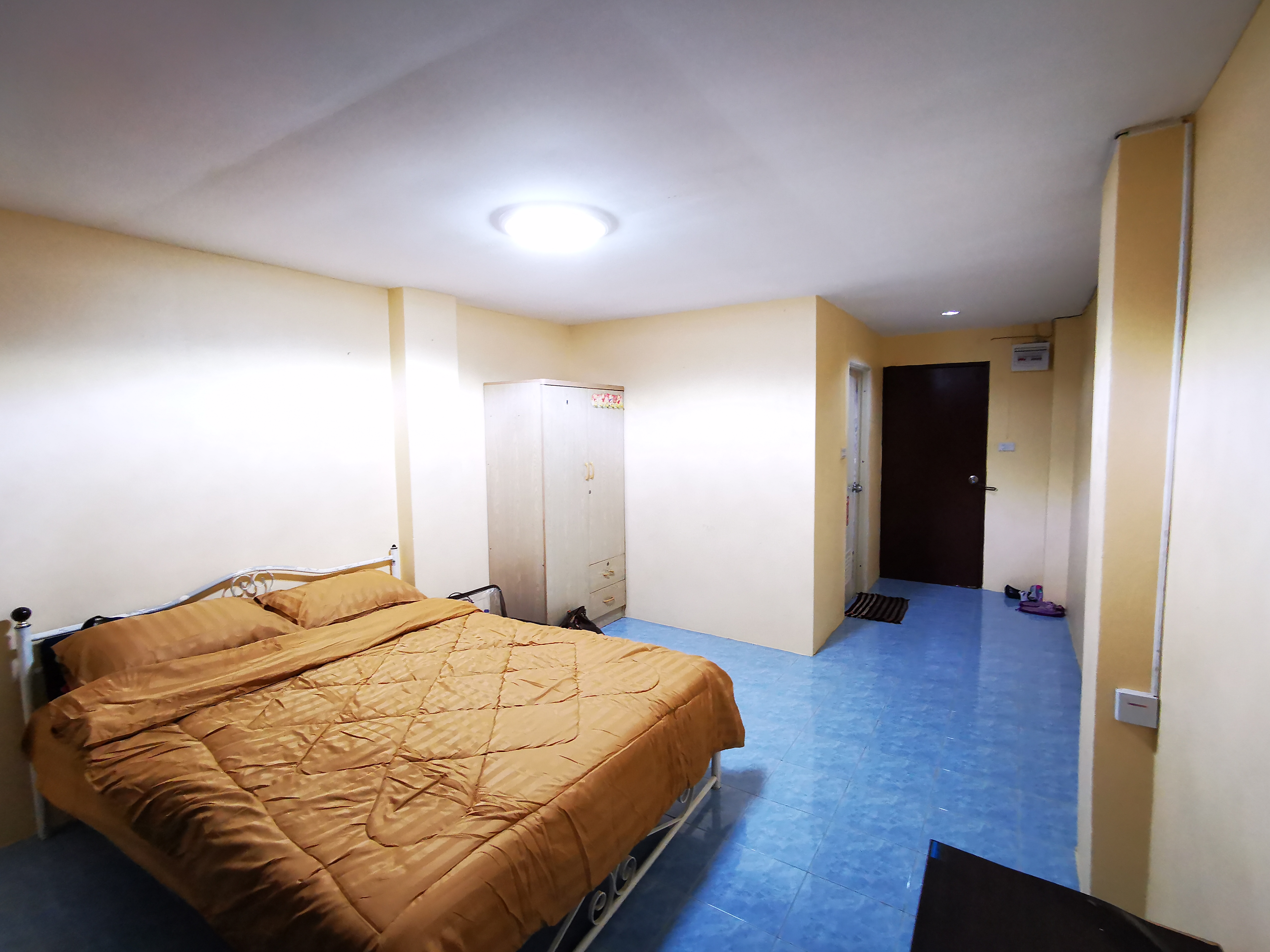 Nirun Residence 8 Floor 25sqm. Mega Bangna Ramkamkheng2 Ikea 0909897810