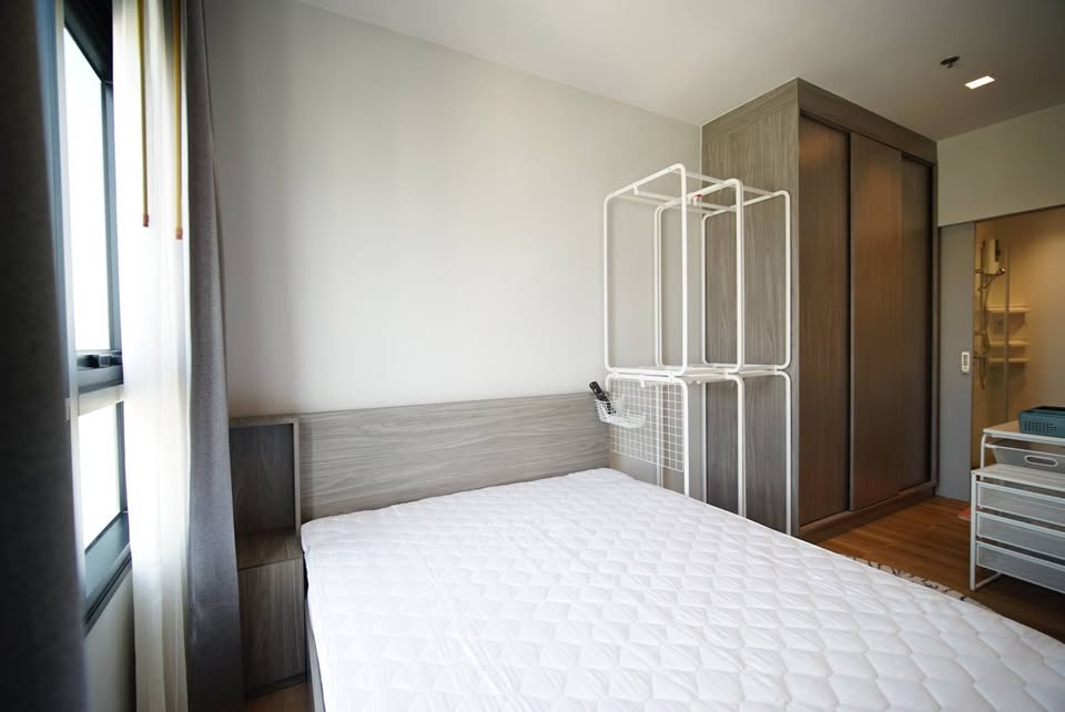 คอนโด Chapter One Midtown Ladprao 24 (แชปเตอร์วัน มิดทาวน์ ลาดพร้าว 24) High Rise โซนพื้นที่ MRTลาดพร้าว ให้เช่าห้องแบบ 1ห้องนอน 1ห้องน้ำ ขนาดห้อง 30 ตรม. ชั้น 28