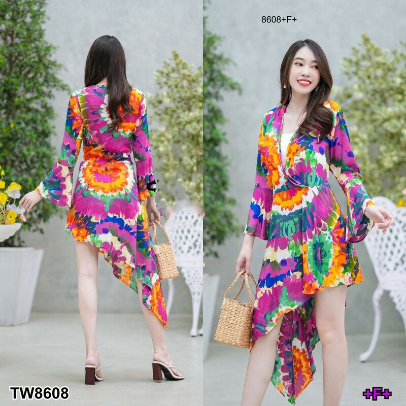 kudapy เดรสสั้น ชายเฉียงระบายชายหางปลาแบบจัดเต็ม ผ้าพริ้ว แขนยาวปลายแขนระบาย