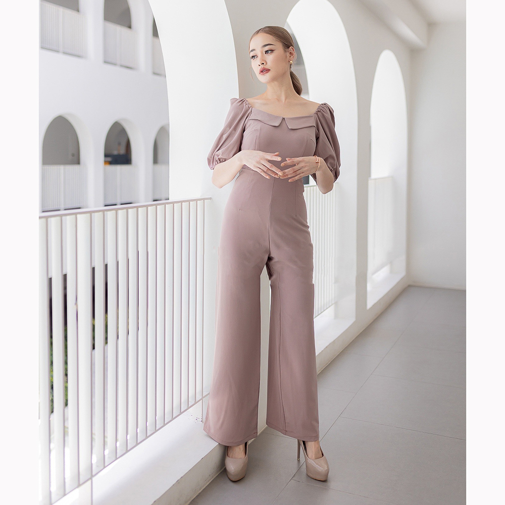 kudapy จั้มขายาวสีแดงไวน์ /โอวัลติน/สีกรม /สีชมพู จั้มคอกว้างแต่งโบว์เล็ก แขนสั้น ทำให้ดูดี จั๊ม 2in1 สาวๆชอบความทะมัดทะแมงมาเอารุ่นนี้ไปครองครองเลยค่ะ