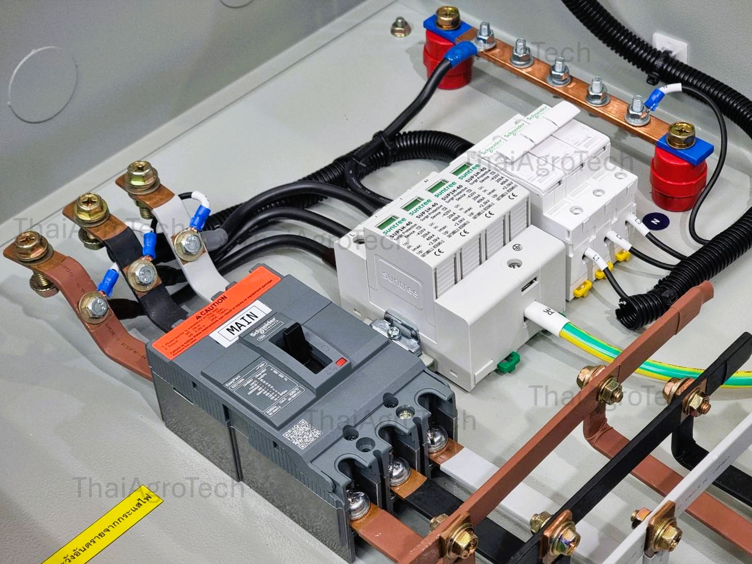 SOLAR DB, SOLAR Distribution Board MAIN 100A Main Circuit Breaker, 50A X 2 Miniature Circuit Breaker ตู้คอนโทรล สำหรับระบบโซล่าเซลล์ AC 380V 3เฟส