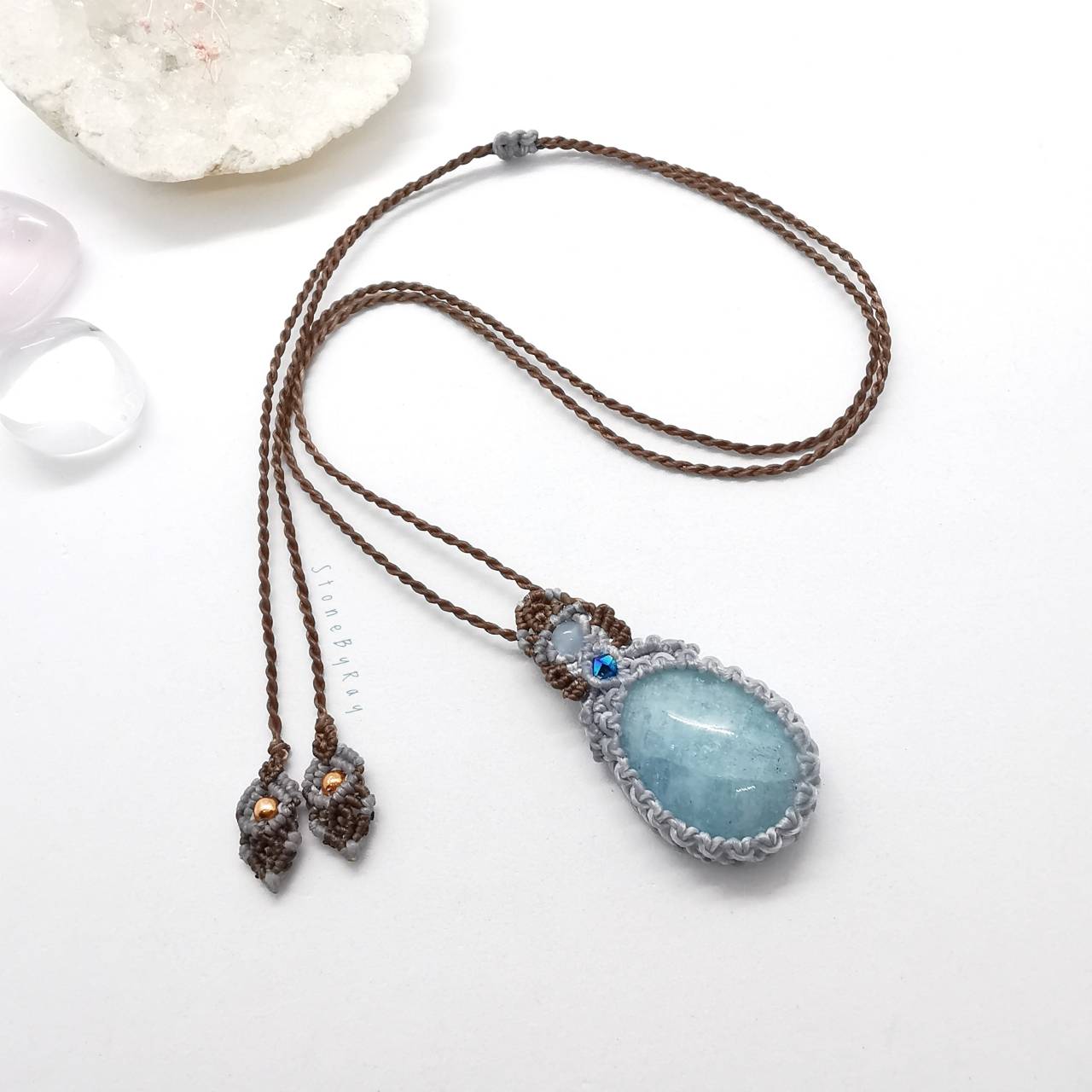 สร้อยเชือกถักจี้หินอความารีน Aquamarine