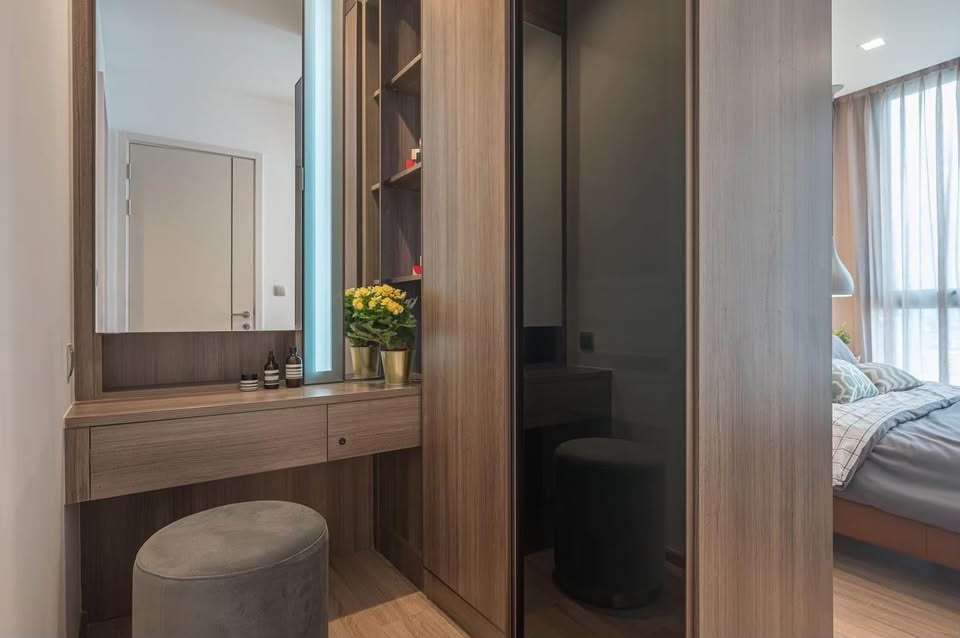 ชื่อโครงการ THE LINE Phahon - Pradipat (เดอะ ไลน์ พหล - ประดิพัทธ์) ให้เช่า 2นอน 1น้ำ ขนาด 52 ตรม ชั้น 19 ราคา 35,000