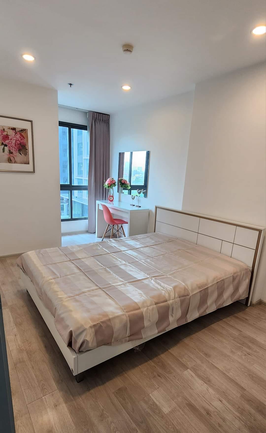 ปล่อยเช่าคอนโด IDEO Mobi Charan - Interchange (ไอดีโอ โมบิ จรัญ - อินเตอร์เชนจ์) - 1ห้องนอน 1ห้องน้ำ 1ห้องนั่งเล่น - ใกล้ MRT บางขุนนนท์ - ขนาดห้อง 34 ตรม. ชั้น 7