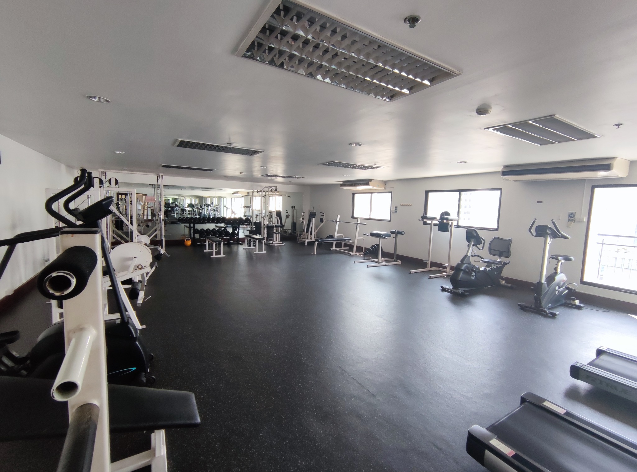 ให้เช่าคอนโด Liberty Park 2 (ลิเบอร์ตี้ พาร์ค 2) โซนพื้นที่ สุขุมวิท11 BTS นานา ห้องแบบ 2ห้องนอน / 2ห้องน้ำ ขนาดห้อง 108 ตรม. ชั้น 7