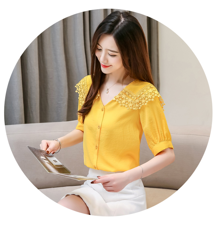 เสื้อสีเหลือง ผ้าคอตตอนทอเนื้อดีมาก กระดุมผ่าหน้าตลอดตัว