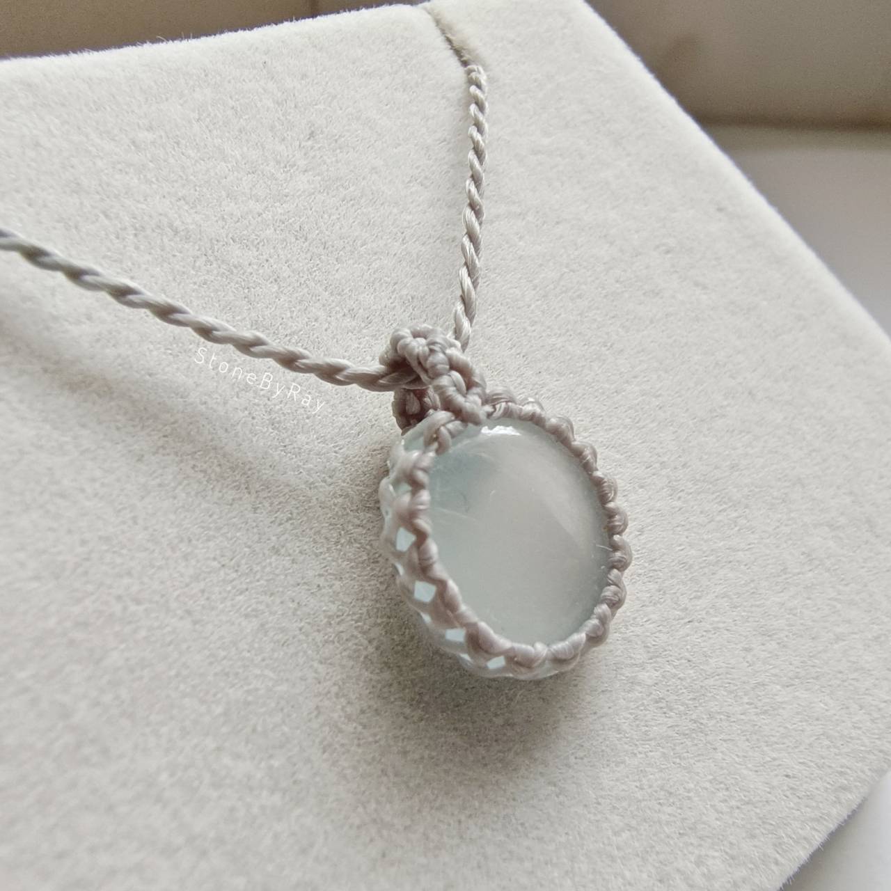 สร้อยเชือกถักจี้หินอความารีน Aquamarine