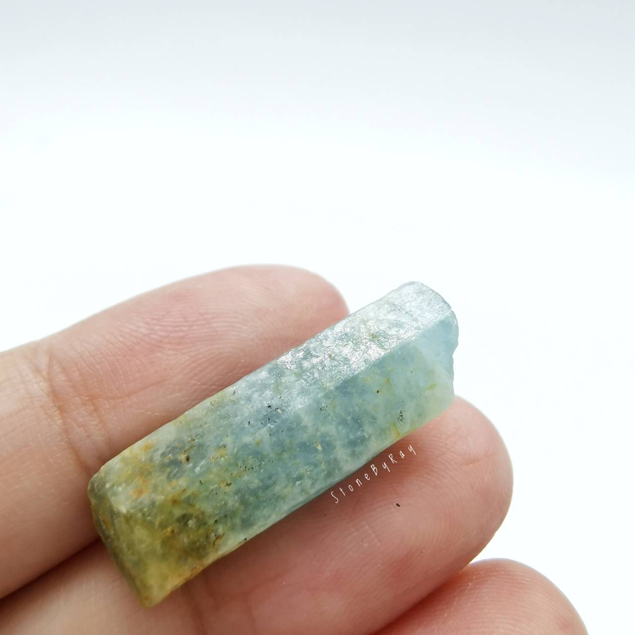 หินอความารีนก้อนธรรมชาติ Aquamarine