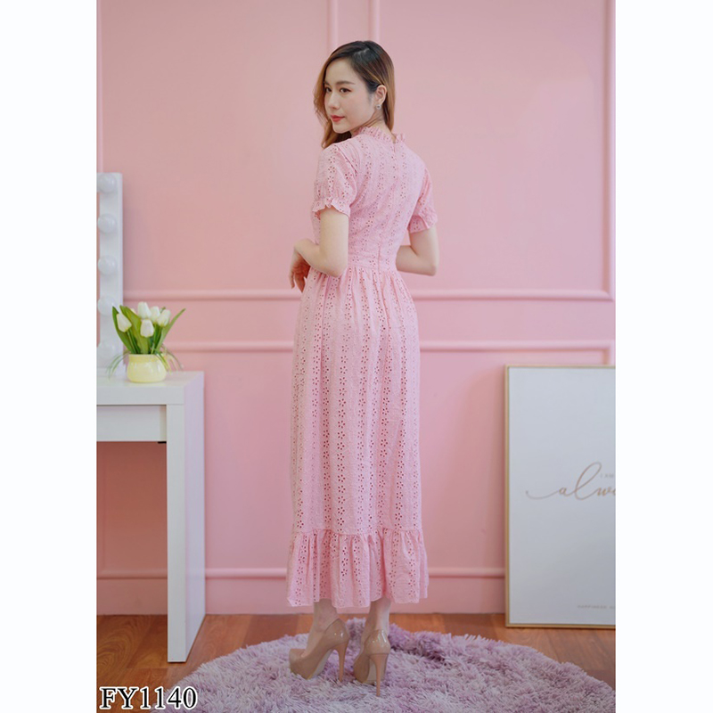 kudapy เดรสยาวสีชมพู/สีขาว ลูกไม้คอระบายแขนจั๊ม