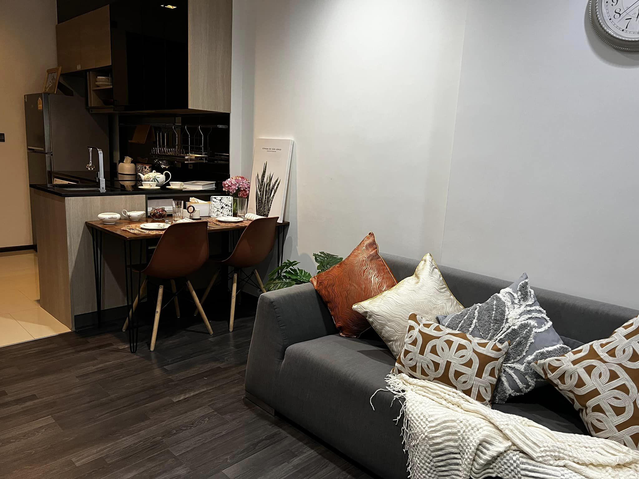 ปล่อยเช่าคอนโด The LINE Asoke - Ratchada (เดอะ ไลน์ อโศก - รัชดา) - 1ห้องนอน 1ห้องน้ำ 1ห้องนั่งเล่น - ใกล้ MRT พระราม 9 - ขนาดห้อง 35 ตรม. ชั้น 9