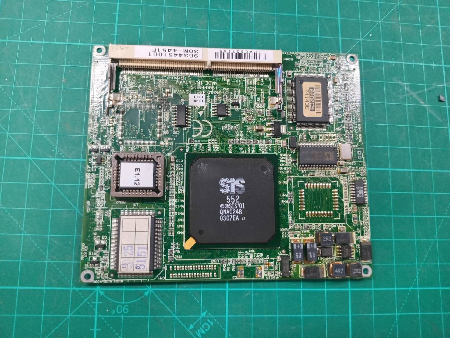 SIS SOM-4451001