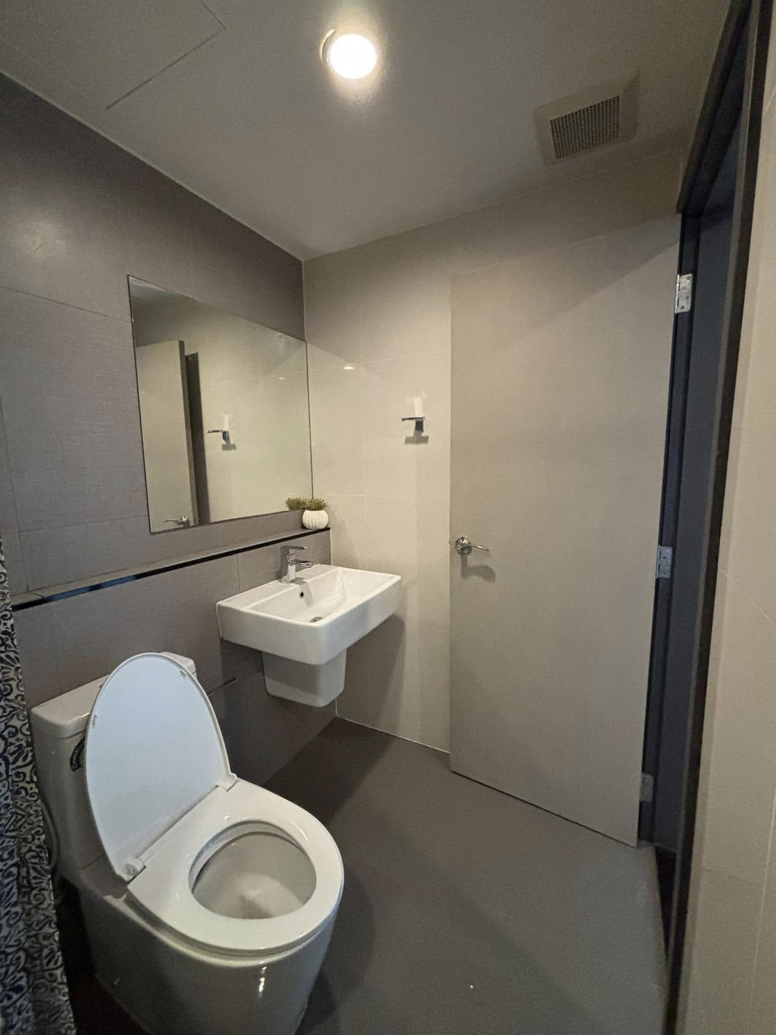 ให้เช่าคอนโด Very Sukhumvit 72 (เวรี่ สุขุมวิท 72) - โซนพื้นที่ BTS แบริ่ง - ห้องแบบ 1ห้องนอน 1ห้องน้ำ - ขนาดห้อง 31.44 ตรม. ชั้น 4