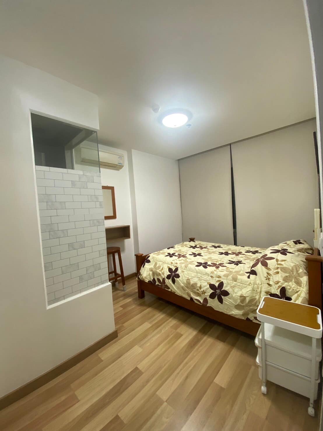 ปล่อยเช่าคอนโด IDEO Blucove Sukhumvit (ไอดีโอ บลูโคฟ สุขุมวิท) - ใกล้ BTS อุดมสุข - 1ห้องนอน 1ห้องน้ำ 1ห้องนั่งเล่น - ขนาดห้อง 33 ตรม. ชั้น 6