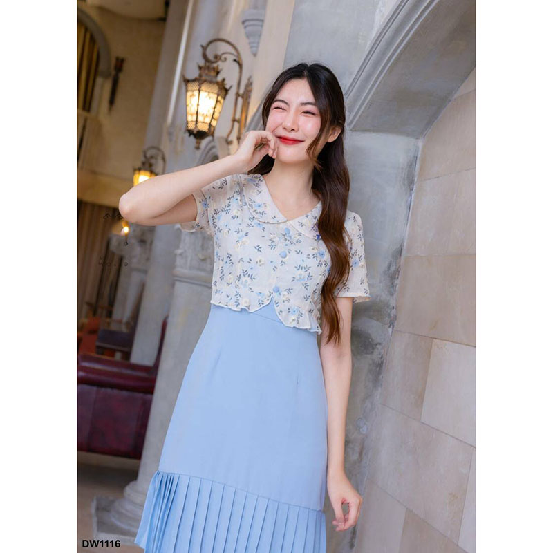 kudapy เดรสสั้น ชายกระโปรงพีชแต่งเสื้อลายดอก