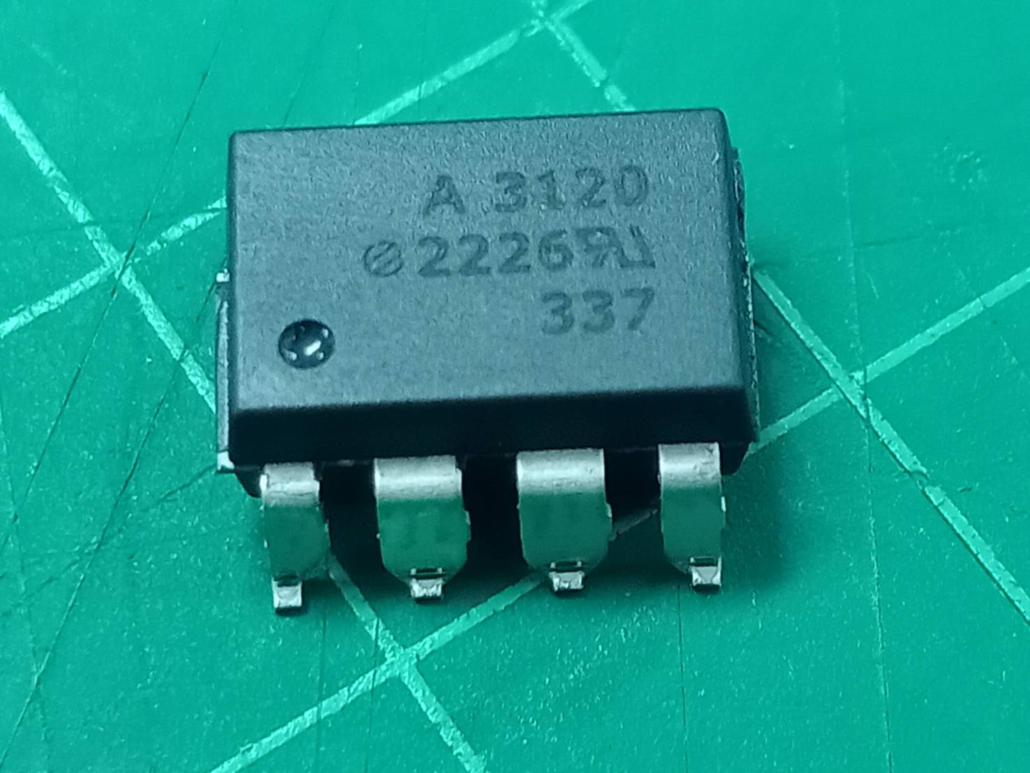 HEWLETT PACKARD HCPL-3120 2.0 AMP OUTPUT CURRENT IGBT GATE DRIVE OPTOCOUPLER IC