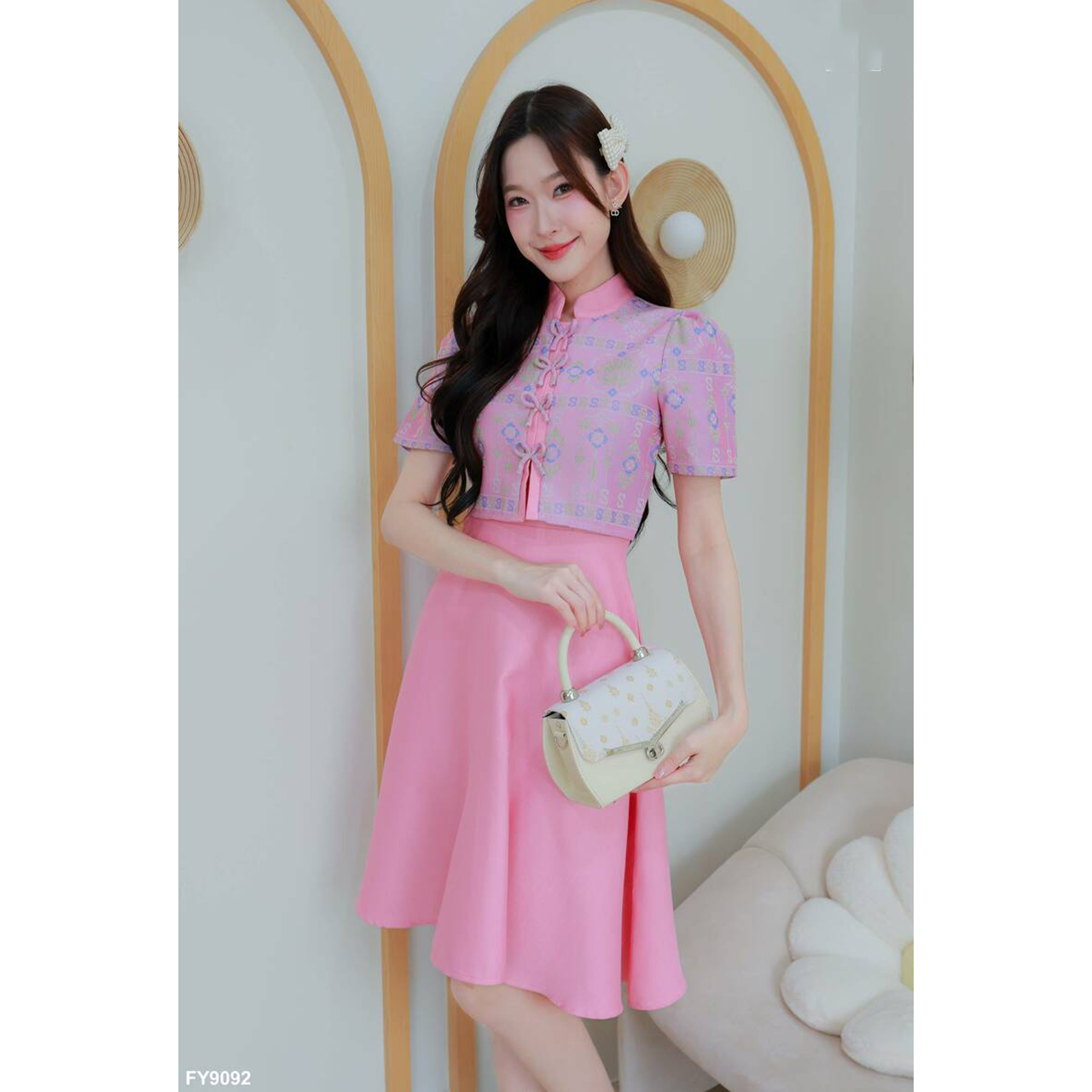 kudapy เดรสสั้นสีชมพู/สีม่วง เสื้อคอจีนแขนตุ๊กตากระดุมโบว์