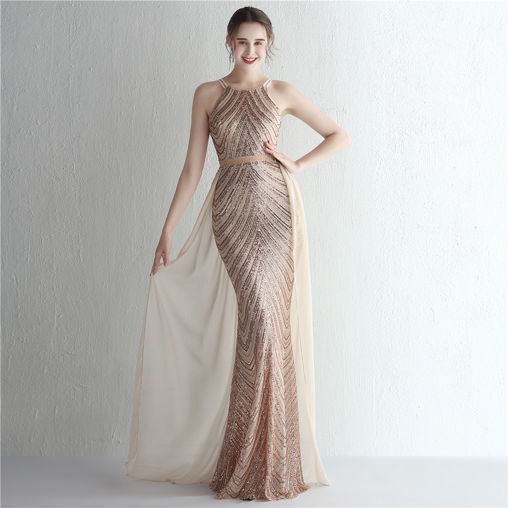 kudapy ชุดราตรียาวผ้ากริสเตอร์ทอแสง ทรงแขนกุด โชว์หลัง สีเขียว,สีแดงเบอร์กันดี้,สีดำ,สีเงิน,สีชมพูโรสโกลด์ ผ้าขยายได้ สวมเข้ารูป ทรงสวย ชายด้านหลังสามารถถอดได้ ใส่ได้ 2 แบบเลยน้าารุ่นนี้