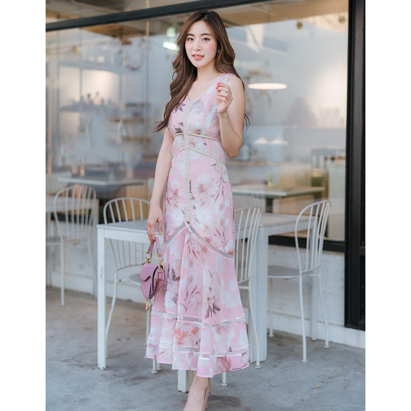 kudapy เดรสยาวสีชมพู แขนกุดพิมพ์ลายดอกซากุระ กระโปรงผ่าหน้า ผ้าชีฟองแต่งลายดอก XL 2XL