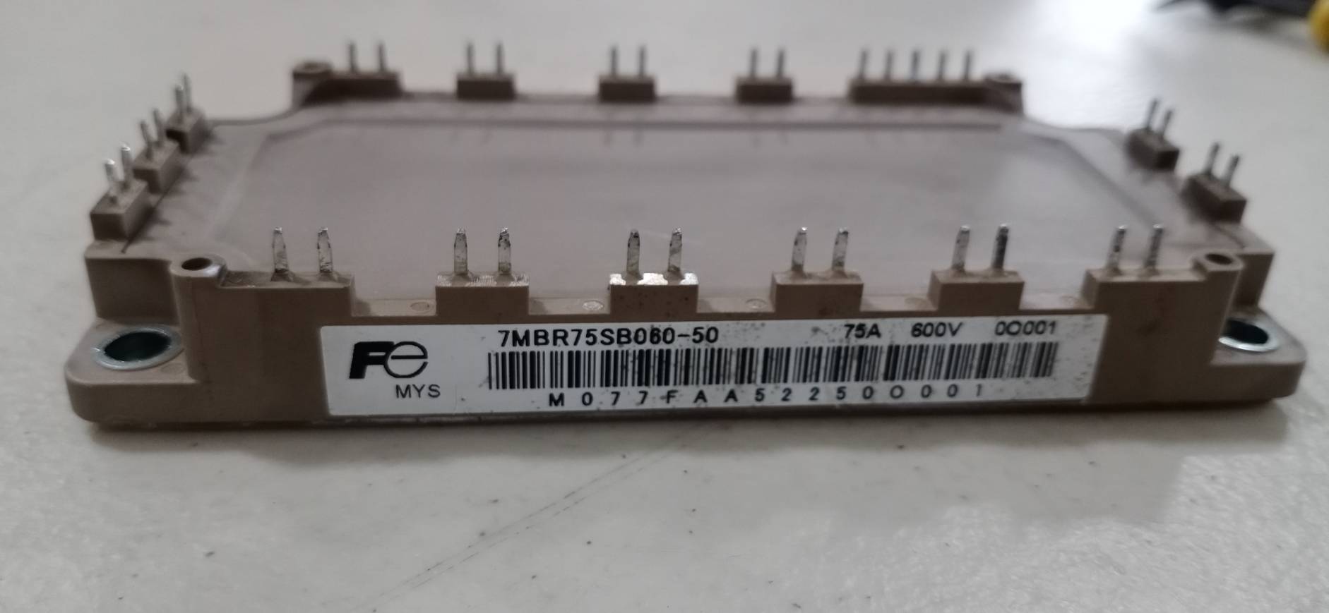 FUJI 7MBR75SB060-50 Power module