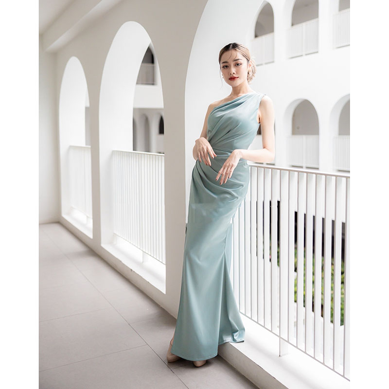 kudapy เดรสยาวสีเขียว/สีกรม ดีเทลจับจีบเน้นความเรียบหรู ชุดออกงาน