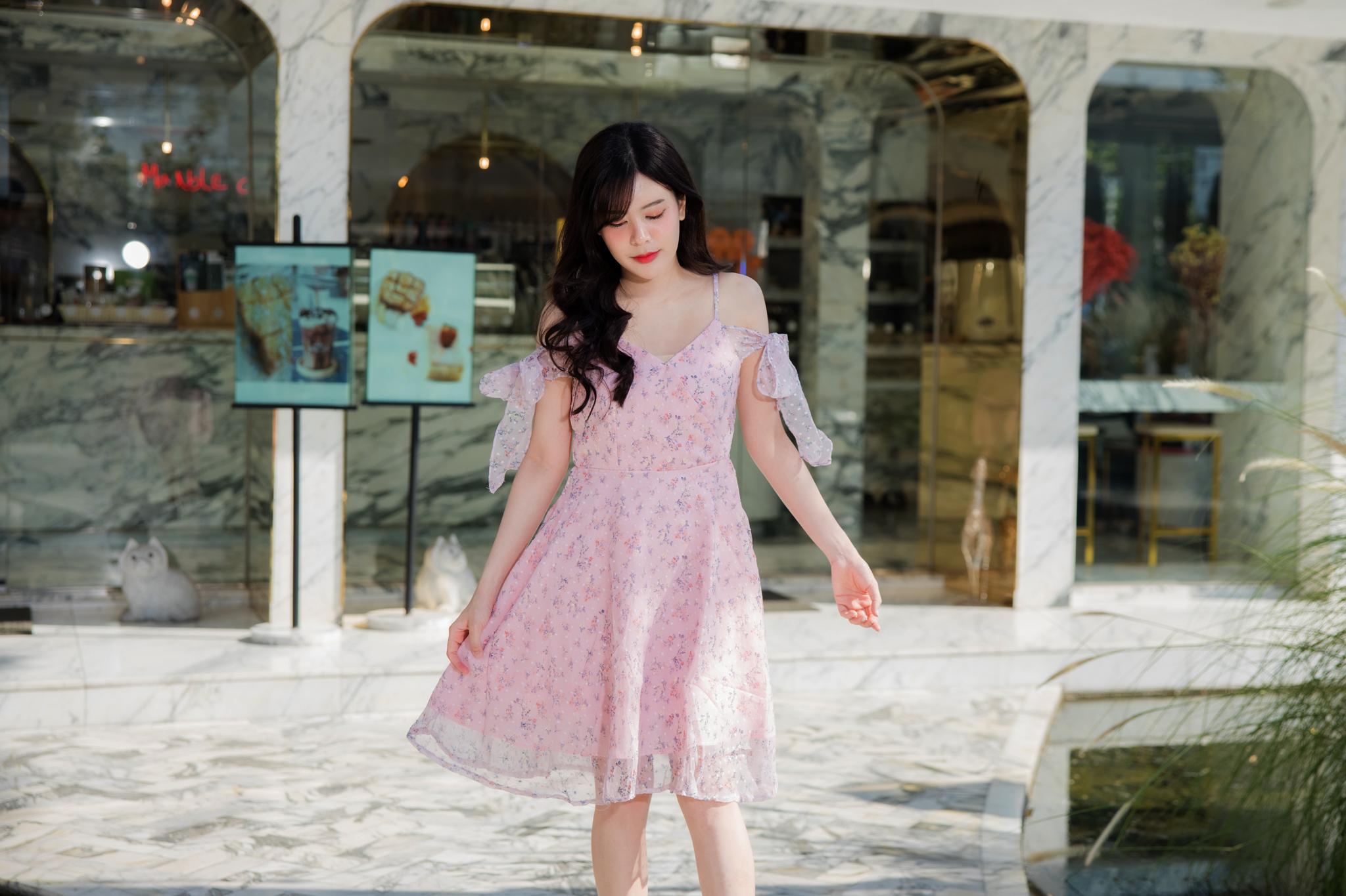 kudapy เดรสสั้นผ้าชีฟองสีชมพู/สีครีม/สีม่วง งานดีมากค่ะรุ่นนี้ สินค้าขายในห้าง รับรองไม่ผิดหวังค่ะ