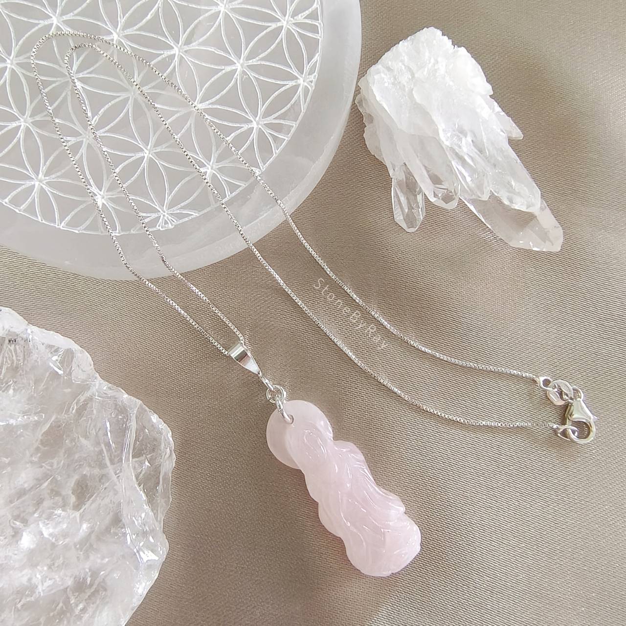 สร้อยคอเงิน+จี้หินโรสควอตซ์แกะสลักเจ้าแม่กวนอิม Rose Quartz