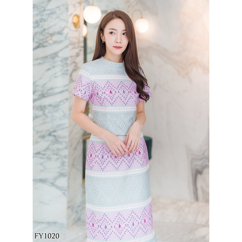 kudapy เดรสยาวผ้าไทยสีชมพู/สีเขียว คอกลมลายไทยใส่สบายสวยดูดี