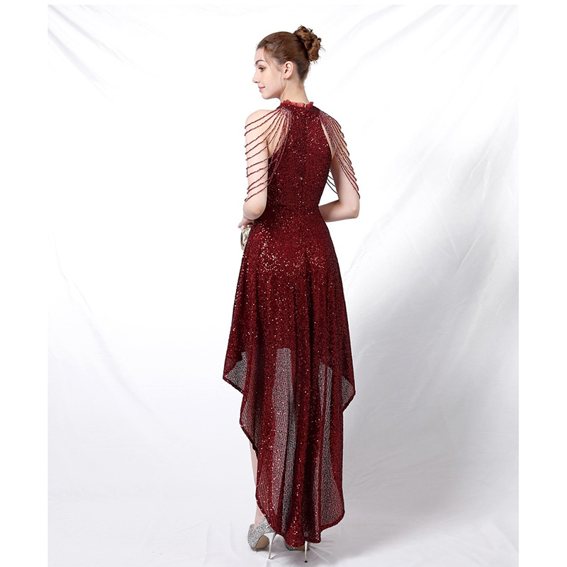 kudapy เดรสหน้าสั้นหลังยาวสีแดง/สีทอง/สีเทา ออกงานหน้าสั้นหลังยาว ดีไซน์โชว์ไหล่ประดับสร้อยแฮนด์เมด เนื้อผ้าปักเลื่อมสวยงามทั้งตัว