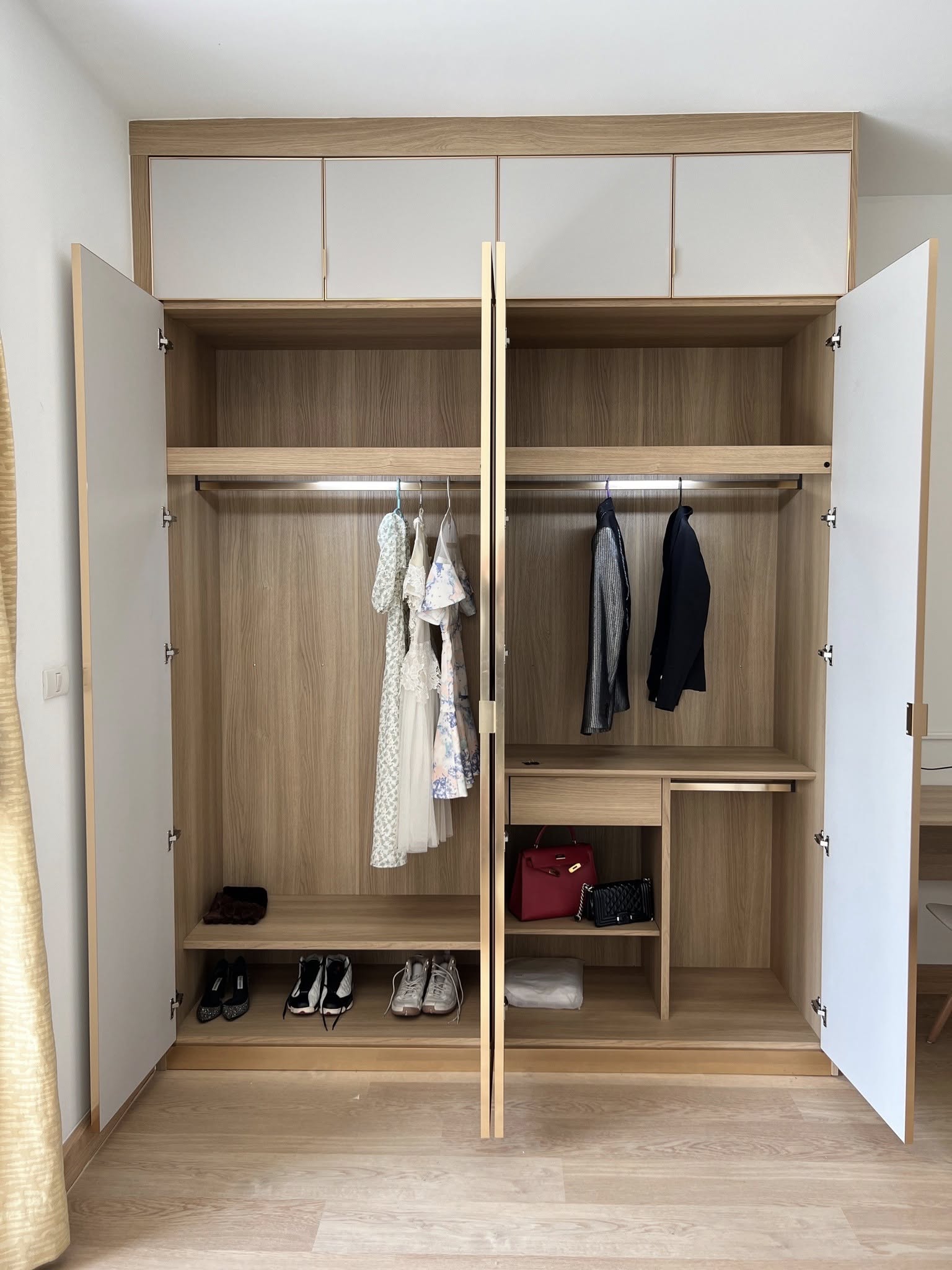 ให้เช่าคอนโด The Address Chidlom (ดิ แอดเดรส ชิดลม) High Rise โซนพื้นที่ BTS ชิดลม ห้องแบบ Studio 1ห้องน้ำ 1ห้องครัว