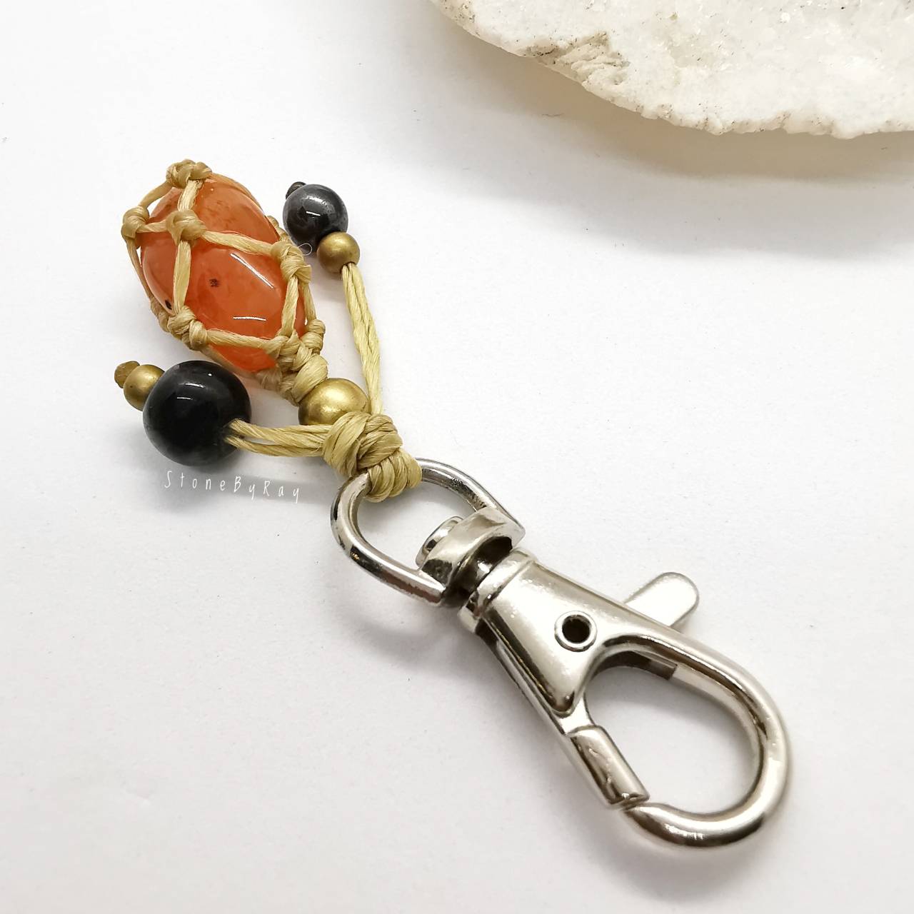 พวงกุญแจหินคาเนเลี่ยนขัดเงา Carnelian