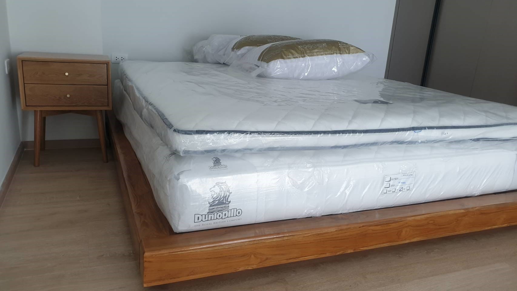 ปล่อยเช่าคอนโด IDEO New Rama 9 (ไอดีโอ นิว พระราม 9) - Duplex2ชั้น 1ห้องนอน 1ห้องน้ำ 1ห้องนั่งเล่น 1ห้องครัว - ใกล้ ARL รามคำแหง / ม.รามคำแหง - ขนาดห้อง 26+11 ตรม. ชั้น 20