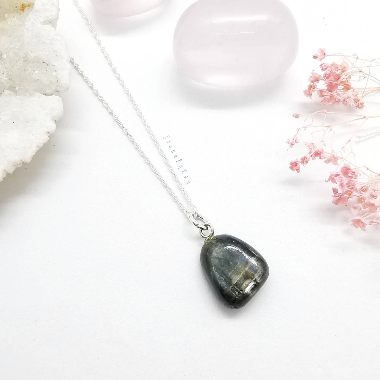 สร้อยคอเงินจี้หินไคยาไนท์ (Kyanite)