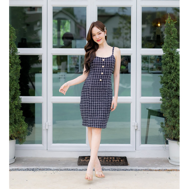 kudapy เซตเดรสสายเดี่ยว + เสื้อคลุมผ้าสีขาว/สีดำ ใส่ได้สองแบบ สาวแฟชั่นพลาดไม่ได้เลยน้ารุ่นนี้ เพราะงานดี