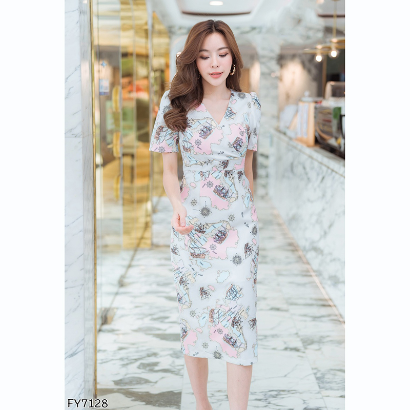 kudapyเดรสสั้นชมพู/สีเขียว คอวีลายเรือสวยสดุดตาใส่สบาย คุณหนู