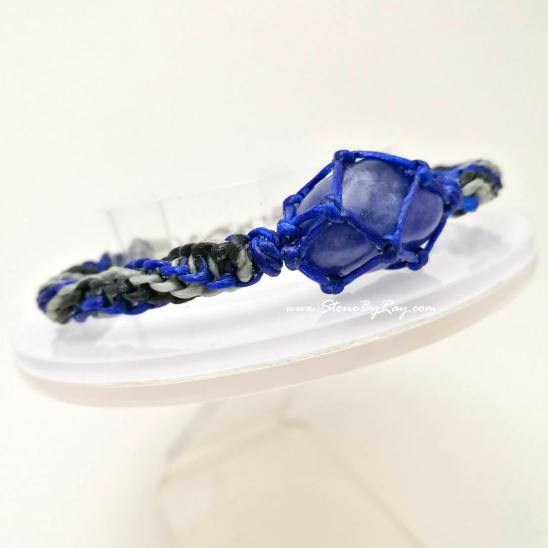 สร้อยข้อมือเชือกถักหินโซดาไลท์ (Sodalite)