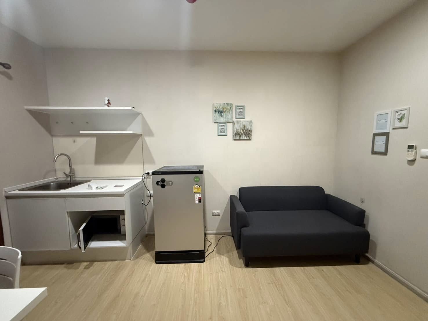 ให้เช่าห้องแบบ 1ห้องนอน 1ห้องน้ำ โซนพื้นที่ MRT ตลาดบางใหญ่ คอนโด Plum Condo Central Station (พลัม คอนโด เซ็นทรัล สเตชั่น) ขนาดห้อง 24 ตรม. ชั้น 11 เฟส 1