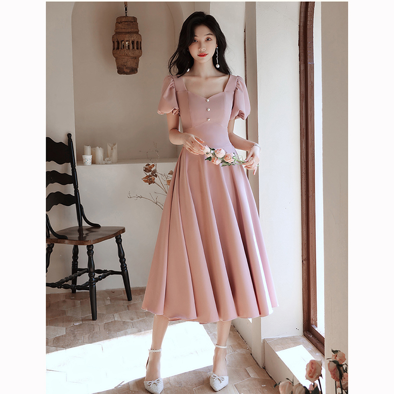 kudapy เดรสสั้นสีชมพู แขนบอลลูนแต่งกระดุมมุกกระโปรงทรงบาน สวยหวาน เรียบหรู สวยดูดี สไตล์มินิมอล ใส่ได้ทั้งงานกลางวัน กลางคืน