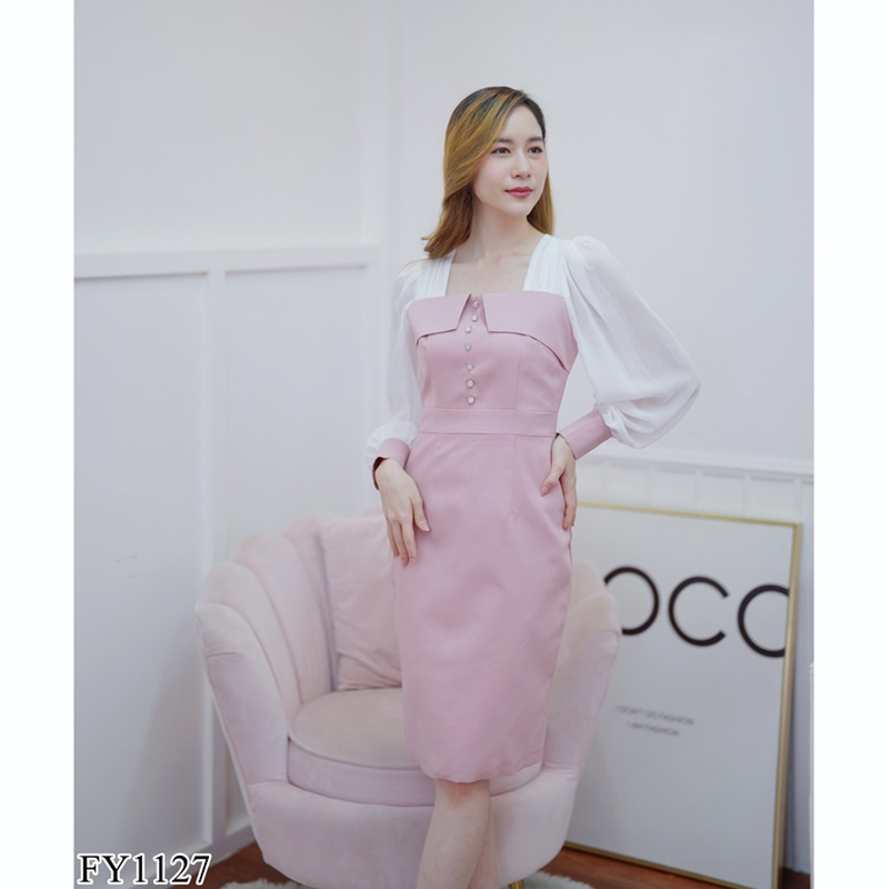 kudapy เดรสสั้นสีชมพู/สีน้ำตาล .แขนยาวแต่งกระดุมมุกสวยดูดี