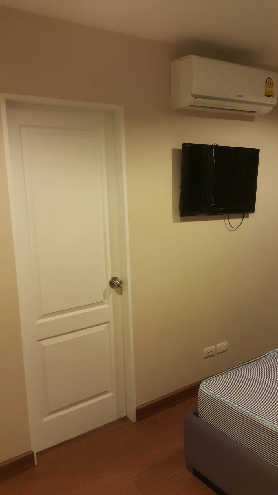 ขายคอนโดหลังเซ็นทรัลพระราม 9 2นอน2น้ำ เบ็ล แกรนด์ พระราม 9 (Belle Grand Rama 9) ฟรีค่าโอน