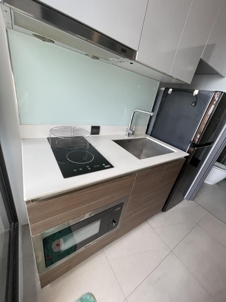 ปล่อยเช่าคอนโด Urbano Rajavithi (เออร์บาโน ราชวิถี) - 1ห้องนอน 1ห้องน้ำ 1ห้องนั่งเล่น - ใกล้ MRT สิรินธร - ขนาดห้อง 30.6 ตรม. ชั้น 12