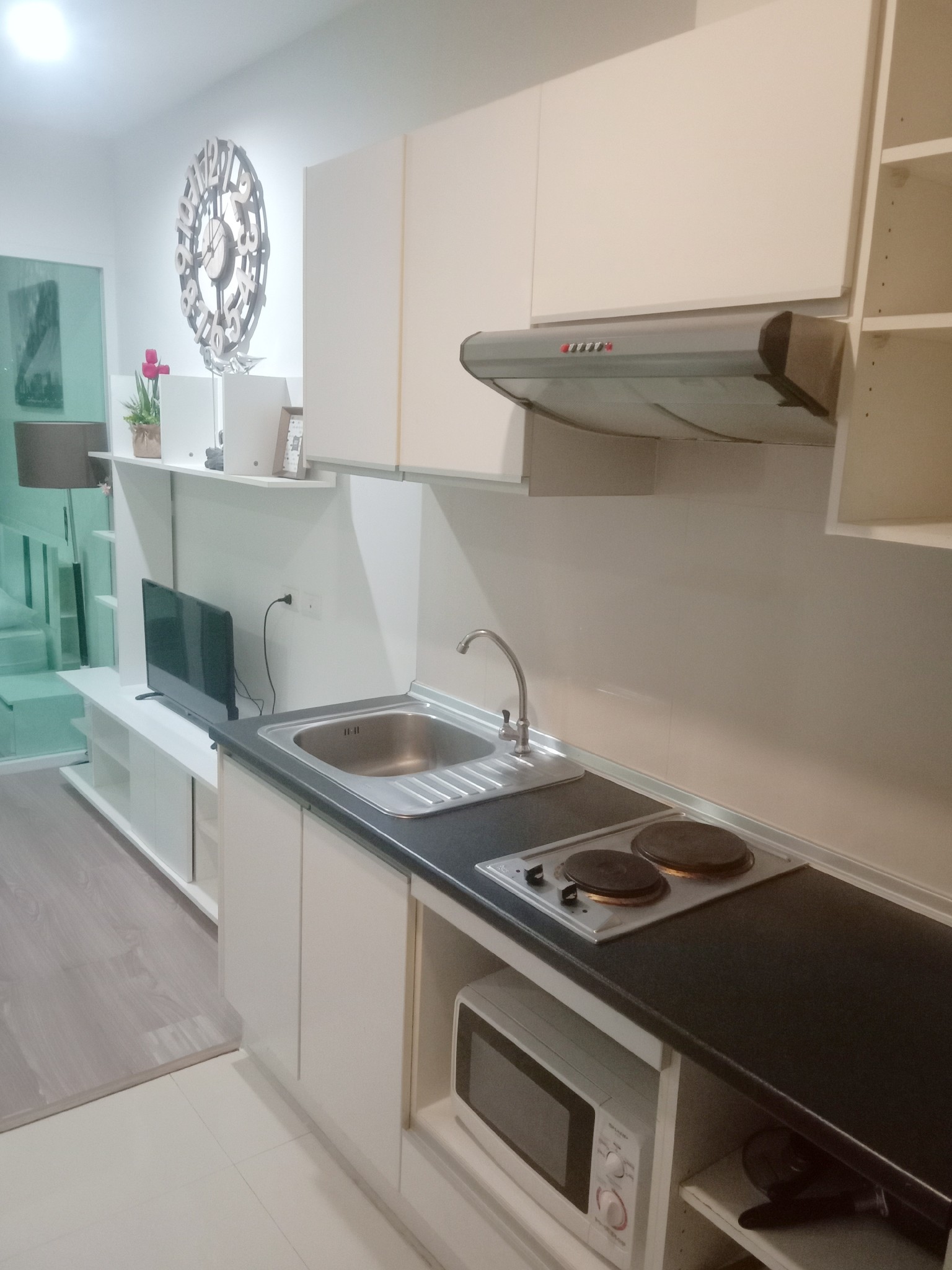 ให้เช่าคอนโด Astro Chaeng Wattana (เอสโทร แจ้งวัฒนะ) High Rise โซนพื้นที่ MRT สถานีแจ้งวัฒนะ-ปากเกร็ด 28 ห้องแบบ 1ห้องนอน 1ห้องน้ำ