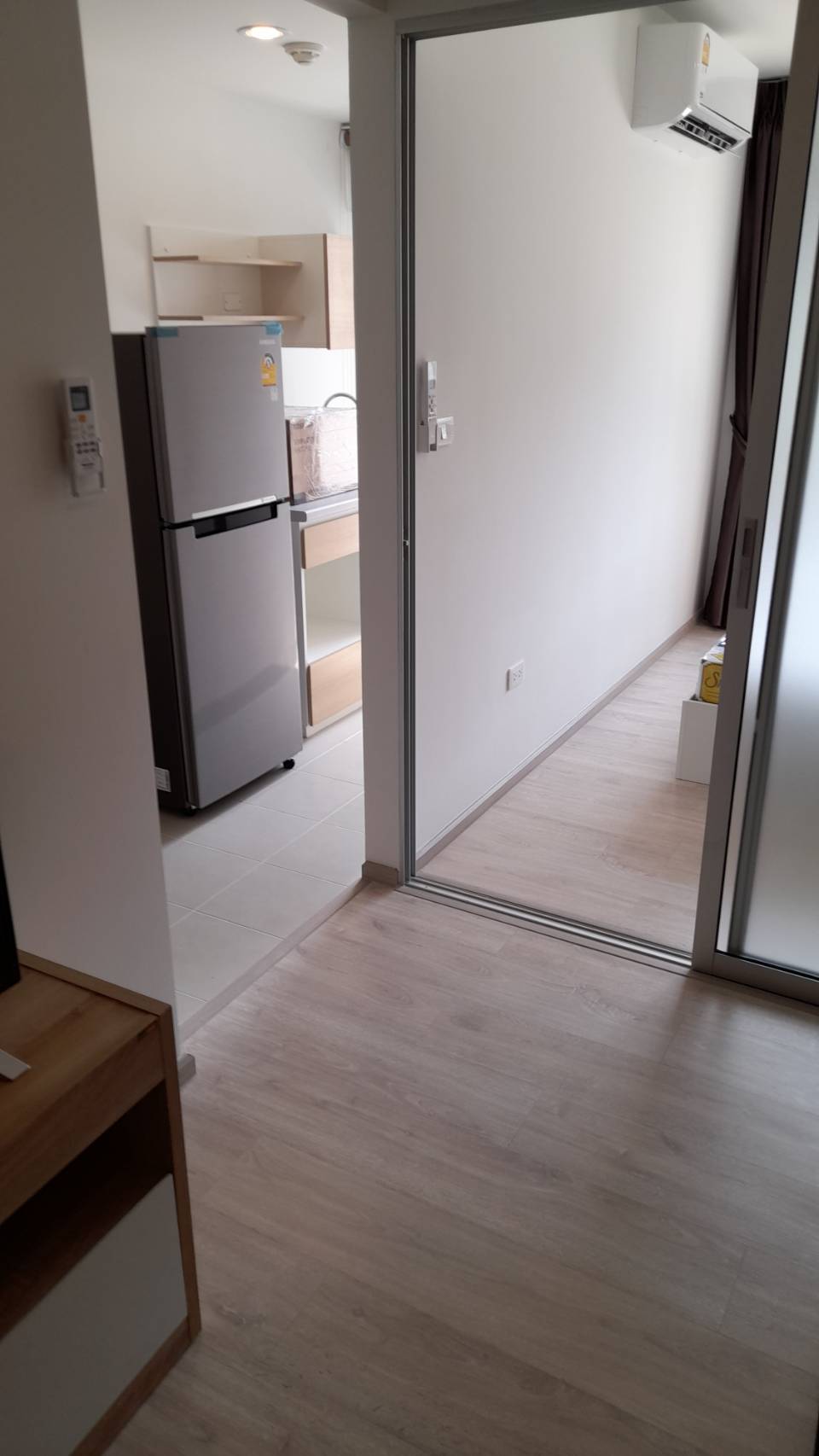 ปล่อยเช่าคอนโด SENA Kith MRT - Bangkae (เสนาคิทท์ เอ็มอาร์ที - บางแค) - เฟอร์เครื่องใช้ไฟฟ้าครบครั้น