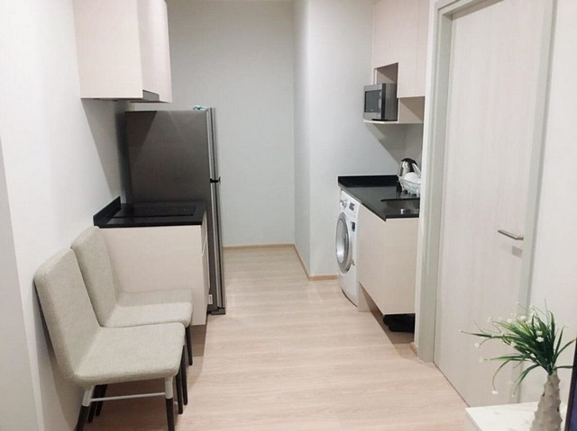 ให้เช่า Noble Revolve Ratchada (โนเบิล รีวอลฟ์ รัชดา) ห้องสวยชั้นสูงเฟอร์ครบ