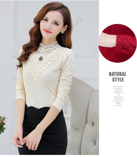 kudapy เสื้อลูกไม้สีแดง สีขาว ไสตล์เกาหลี ทรงเข้ารูปคอตั้งแต่งลูกไม้และคริสตัลช่วงหน้าอก งานลูกไม้ทั้งตัวมีซับใน