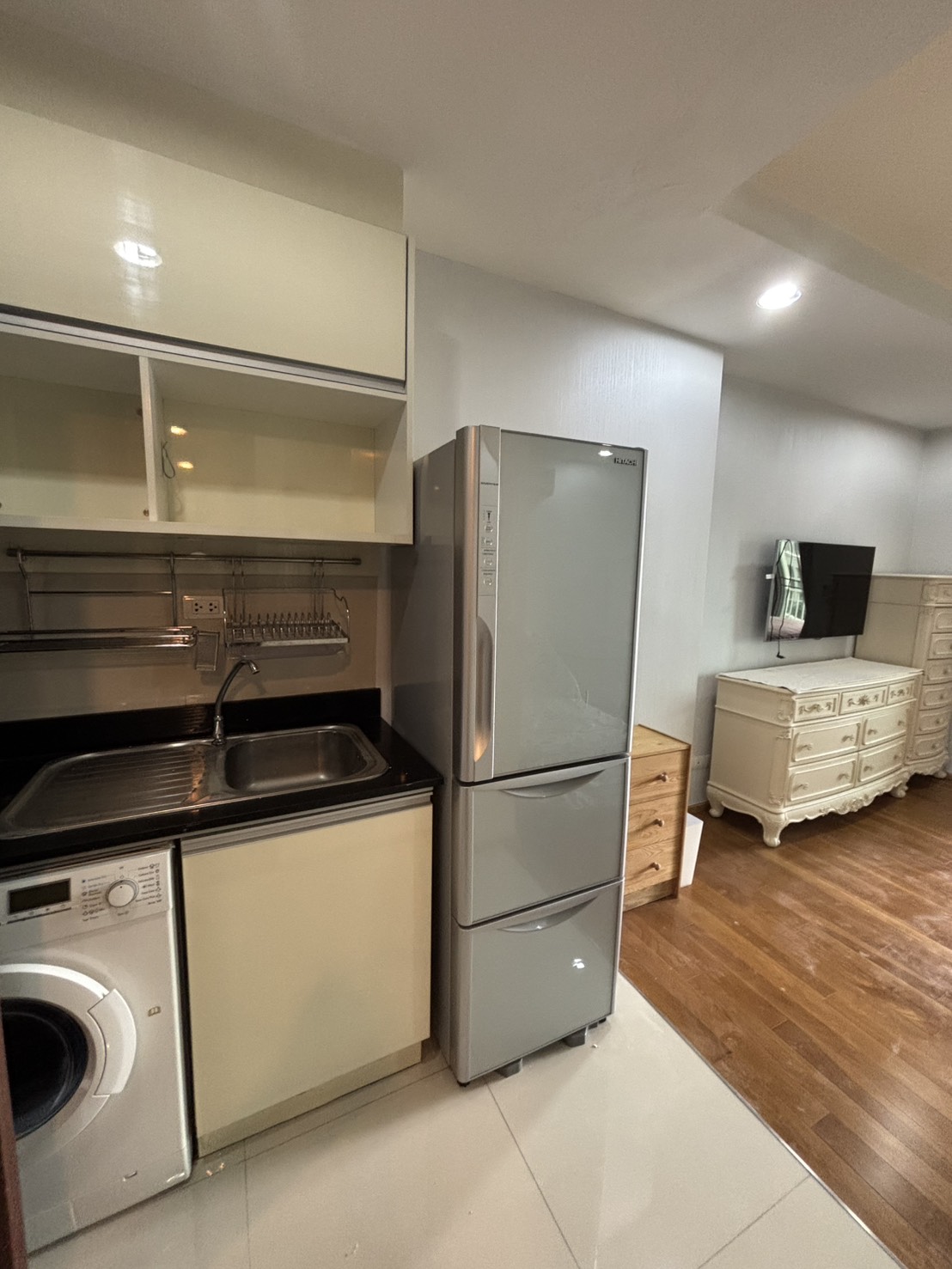 ให้เช่าคอนโด THE LINE Phahonyothin Park (เดอะ ไลน์ พหลโยธิน พาร์ค) โซน รถไฟฟ้า BTS ห้าแยกลาดพร้าว 1ห้องนอน / 1ห้องน้ำ ขนาดห้อง 38 ตรม. ชั้น 5 ตึก A