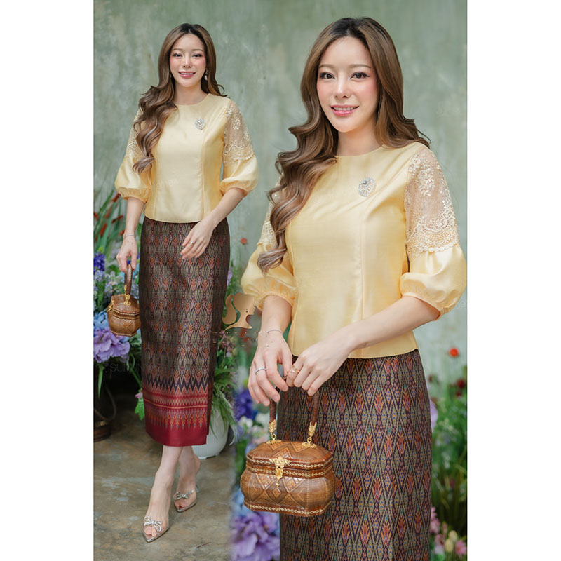 kudapy งานเสื้อผ้าไหมสี่ตะกอเส้นขีดเสื้อ+กระโปรง งานผ้าอัดกาวทั้งตัว คอกลมแขนบอดลูน (เฉพาะเสื้อ)