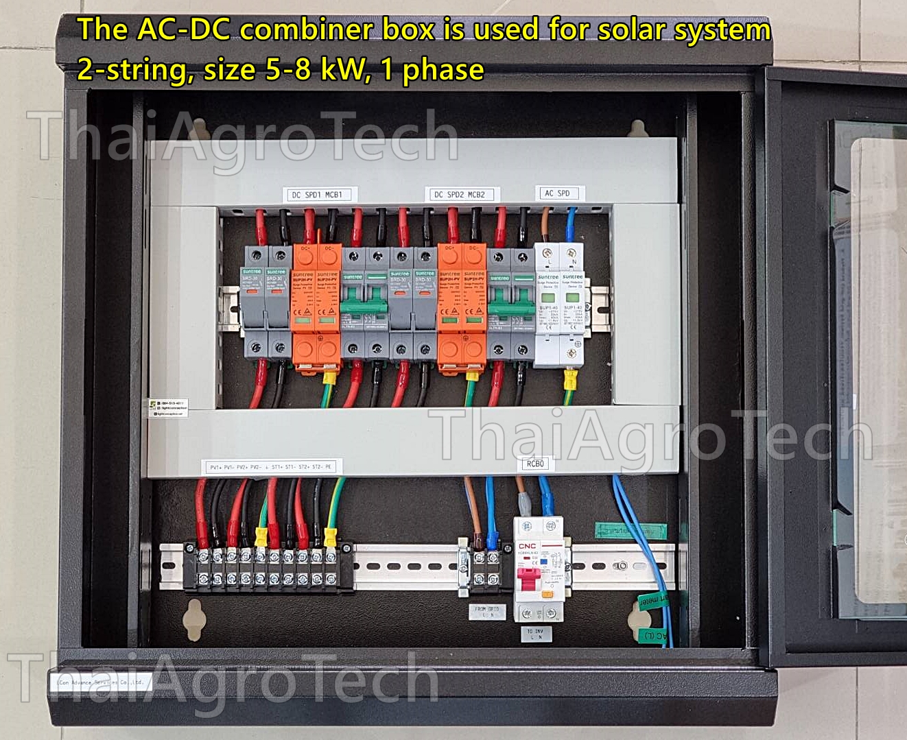 ตู้คอมบายเนอร์ SUNTREE AC-DC combiner ใช้กับงานติดตั้งระบบโซล่าเซลล์ แบบ 2 สตริง ขนาด 5-8กิโลวัตต์ 1เฟส พร้อม AC เบรกเกอร์ RCBO(ตู้ประตูกระจกหน้าใส)