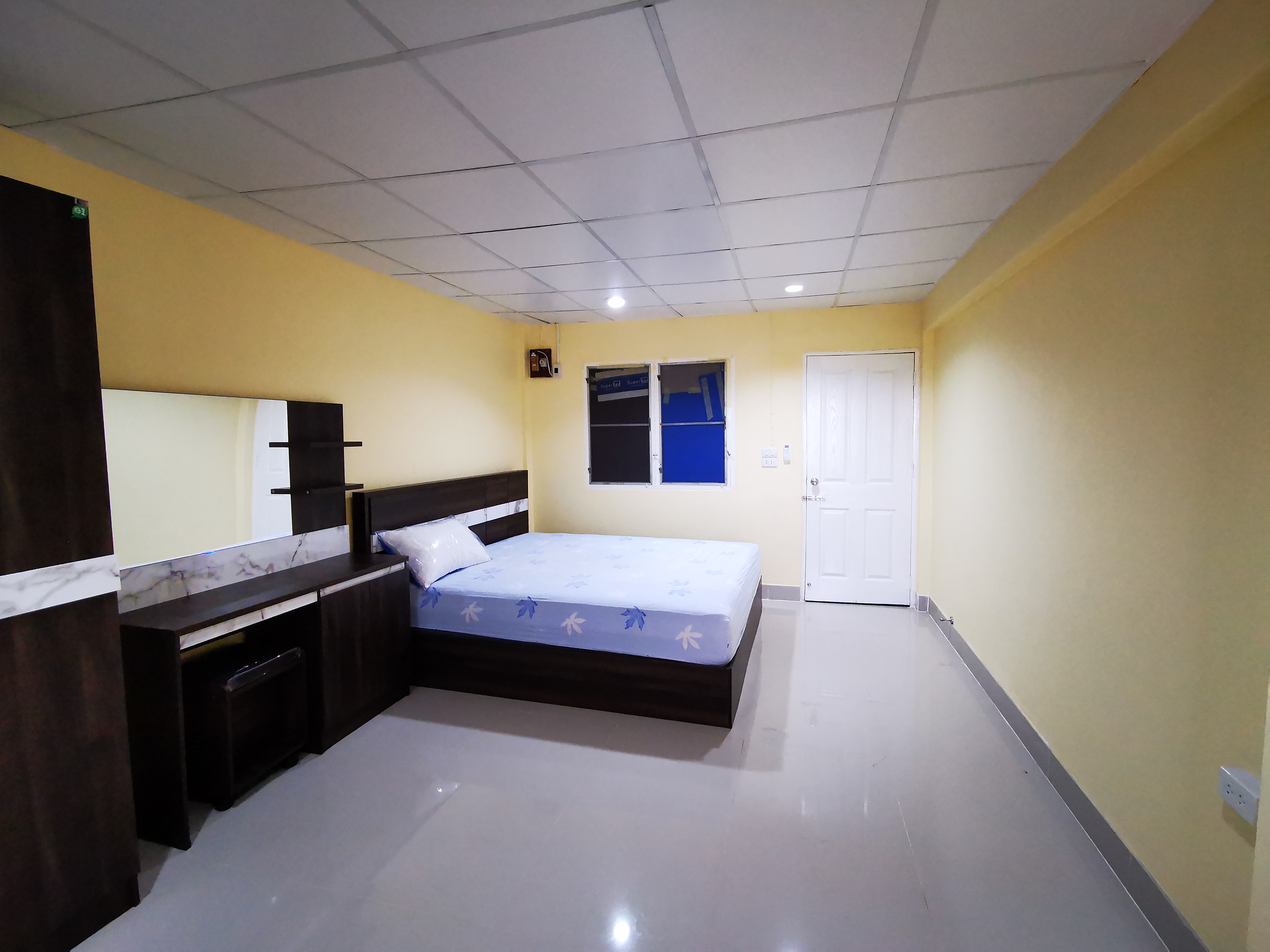 Nirun Condo 5Floor Corner 25 sqm.Bts Bangchak Sukhumvit 93 0909897810