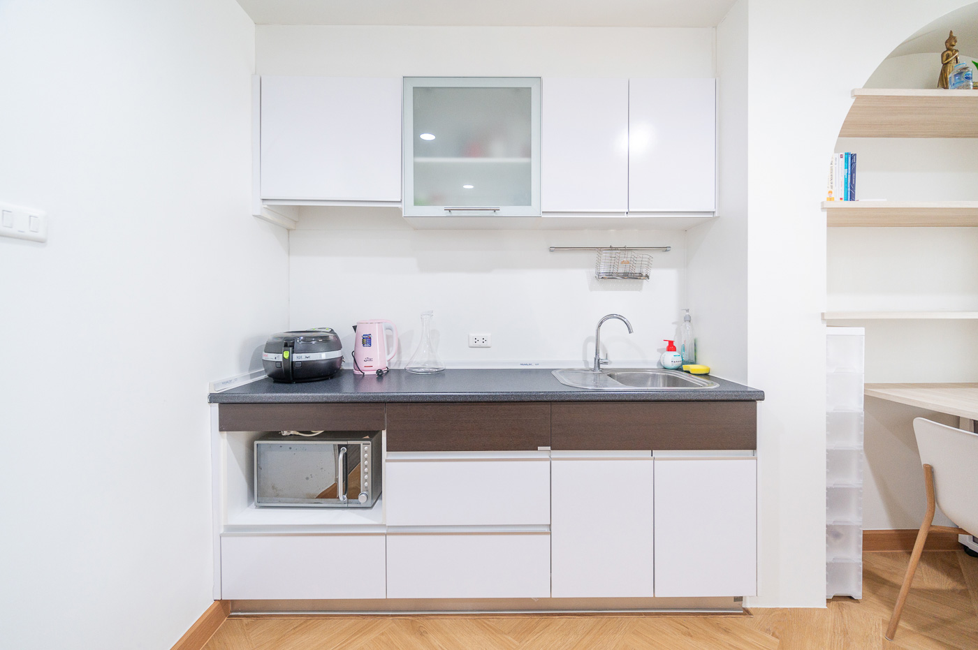 ปล่อยเช่า Supalai Premier @ Asoke (ศุภาลัย พรีเมียร์ แอท อโศก) - โซนพื้นที่ MRT เพชรบุรี มศว. 1ห้องนอน 1ห้องน้ำ - ขนาดห้อง 50 ตรม. ชั้น 31 - ให้เช่า 25,000 ต่อเดือน