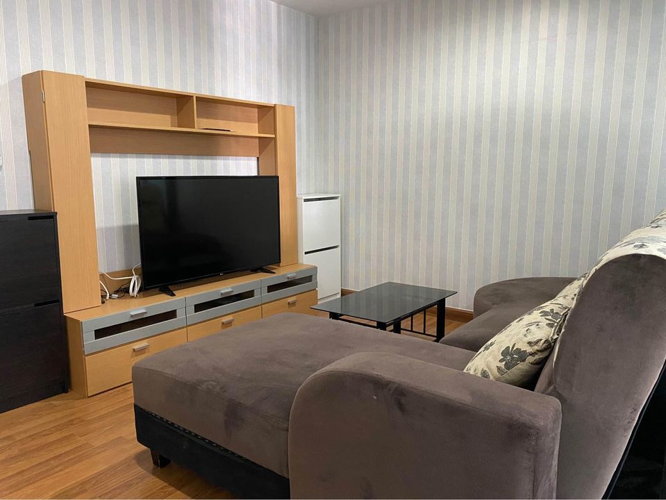 ปล่อยเช่าคอนโด Regent home 18 chaengwattana-laksi (รีเจ้นท์ โฮม 18 แจ้งวัฒนะ-หลักสี่) - 2ห้องนอน 2ห้องน้ำ 1ห้องนั่งเล่น - ใกล้ BTS วัดพระศรี - ขนาดห้อง 60 ตรม. ฟรีจอดรถ 2 คัน